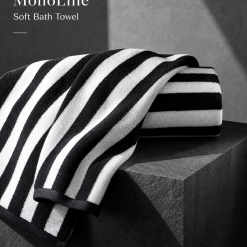 MonoLine Soft Bath Towel
